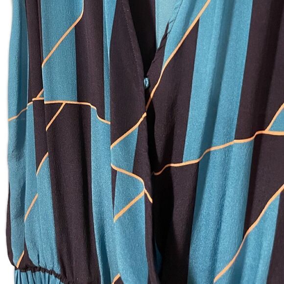 MARC by MARC JACOBS Swimwear Silk Cover-Up.        |Size: Small| - Picture 5 of 10